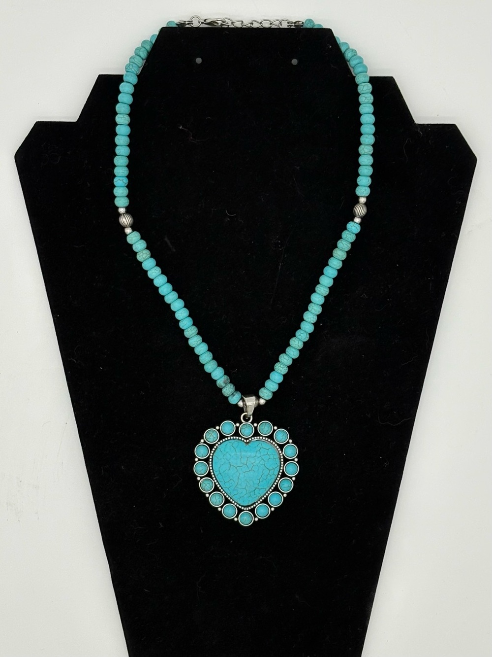 Southwestern Turquoise Heart Pendant Beaded Necklace Silver Tone Boho Western